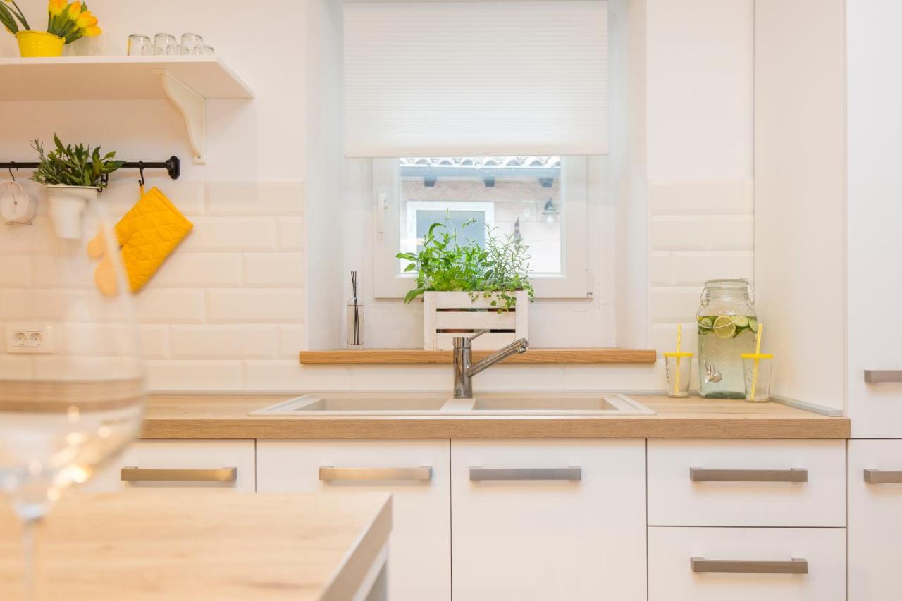 Apartman Alberti Лабин Екстер'єр фото